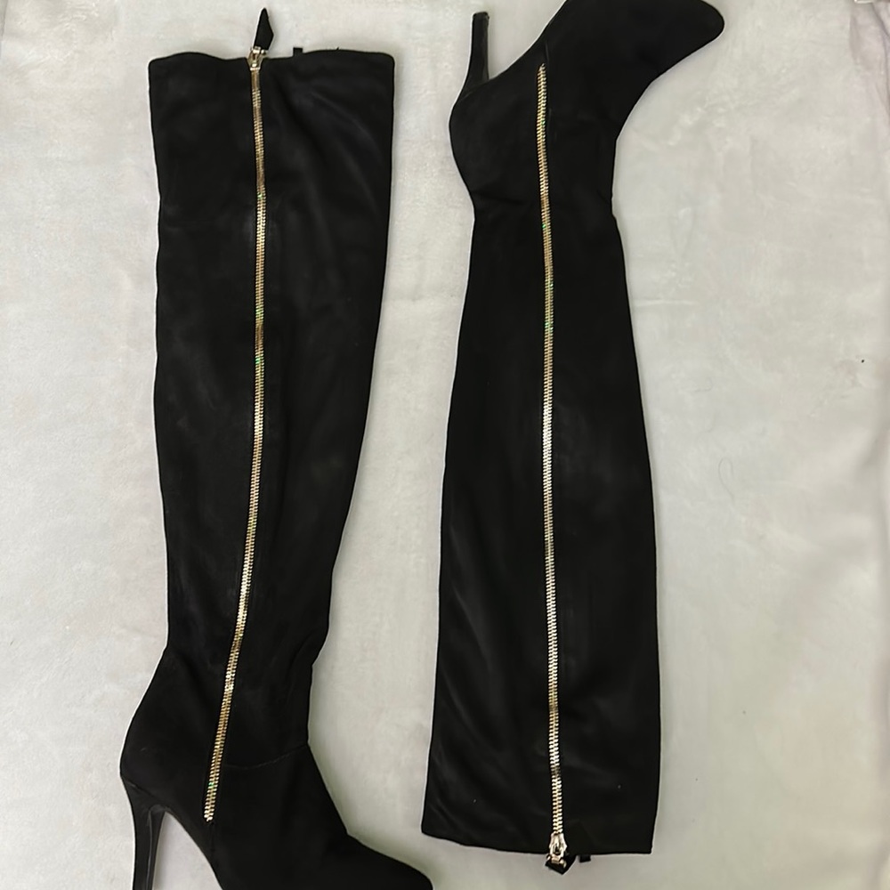 Black heels size 6 women’s